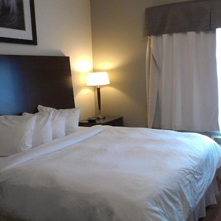 Sigma Inn & Suites Hudson'S Hope Hudson Hope Εξωτερικό φωτογραφία