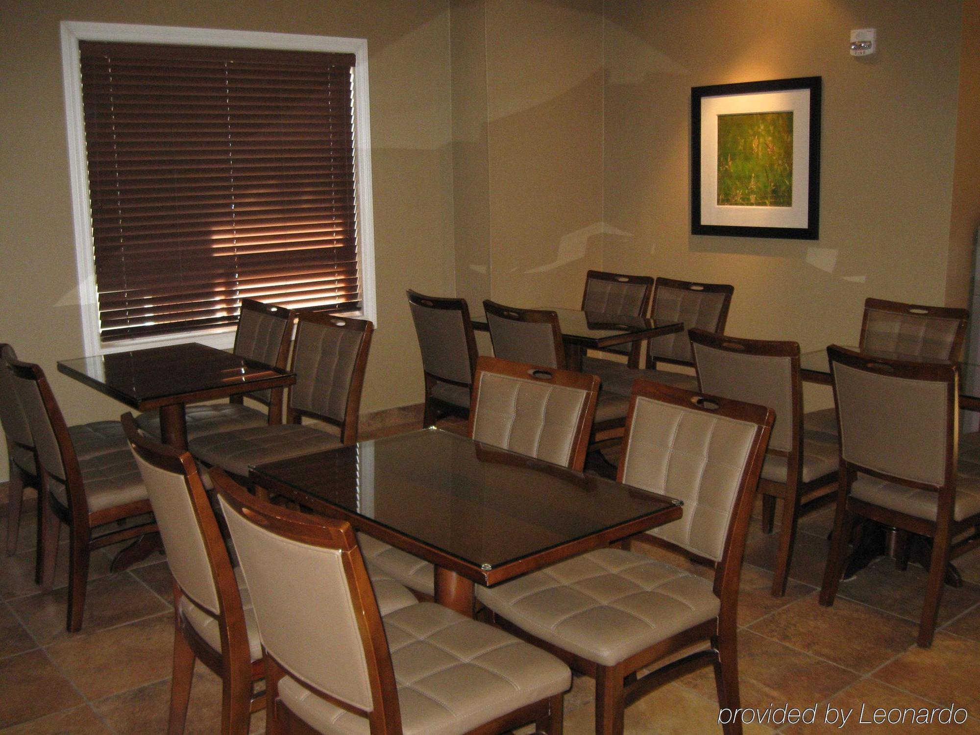 Sigma Inn & Suites Hudson'S Hope Hudson Hope Εστιατόριο φωτογραφία