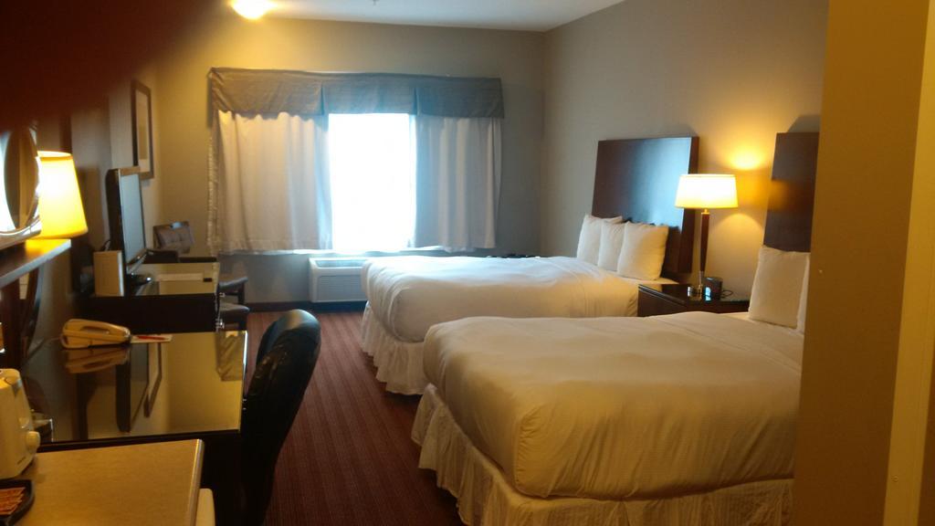 Sigma Inn & Suites Hudson'S Hope Hudson Hope Εξωτερικό φωτογραφία