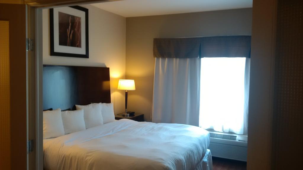 Sigma Inn & Suites Hudson'S Hope Hudson Hope Εξωτερικό φωτογραφία