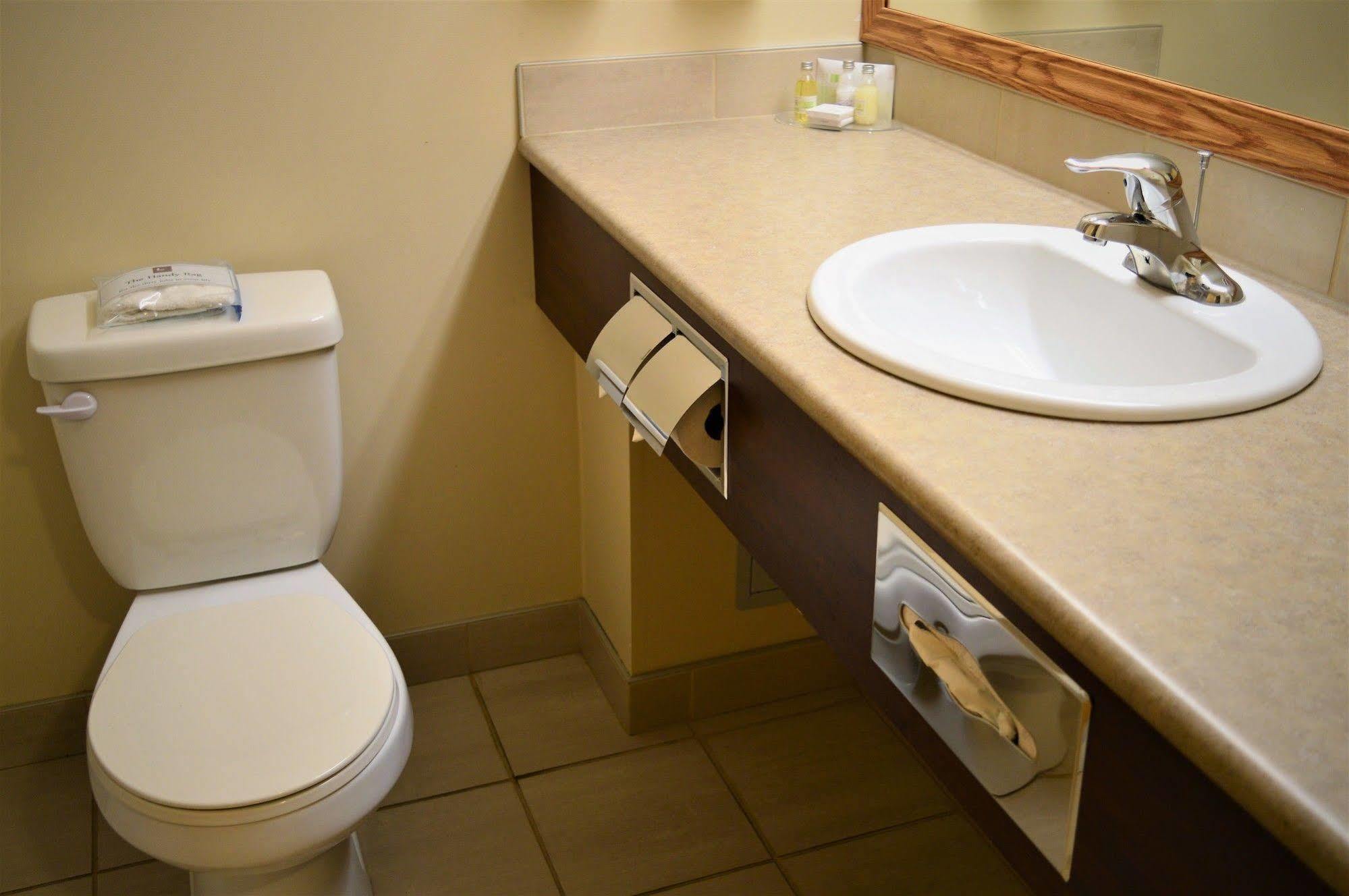 Sigma Inn & Suites Hudson'S Hope Hudson Hope Εξωτερικό φωτογραφία